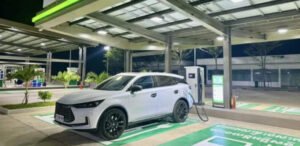 柬埔寨下調綠能產品關稅　電動車與太陽能設備進口稅降至0%